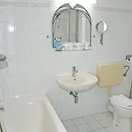 Apartamento Ruhig Gelegenes Appartementhaus Mit Balkon Sa Goehren (Ruegen)