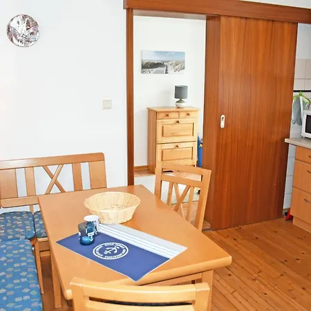 Lägenhet Ruhig Gelegenes Appartementhaus Mit Balkon Sa
