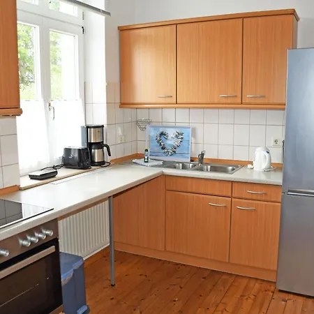 Ruhig Gelegenes Appartementhaus Mit Balkon Sa Apartment